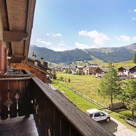 Appartamenti Lorenza 3 Baite Giotto Livigno Exterior foto